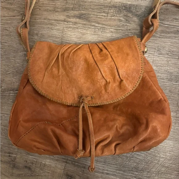 Lucky brand Italian leather purse - Picture 2 of 7